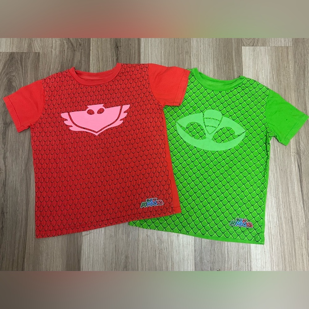 Two Boys PJ Mask T-shirts Red and Green Size 10-12